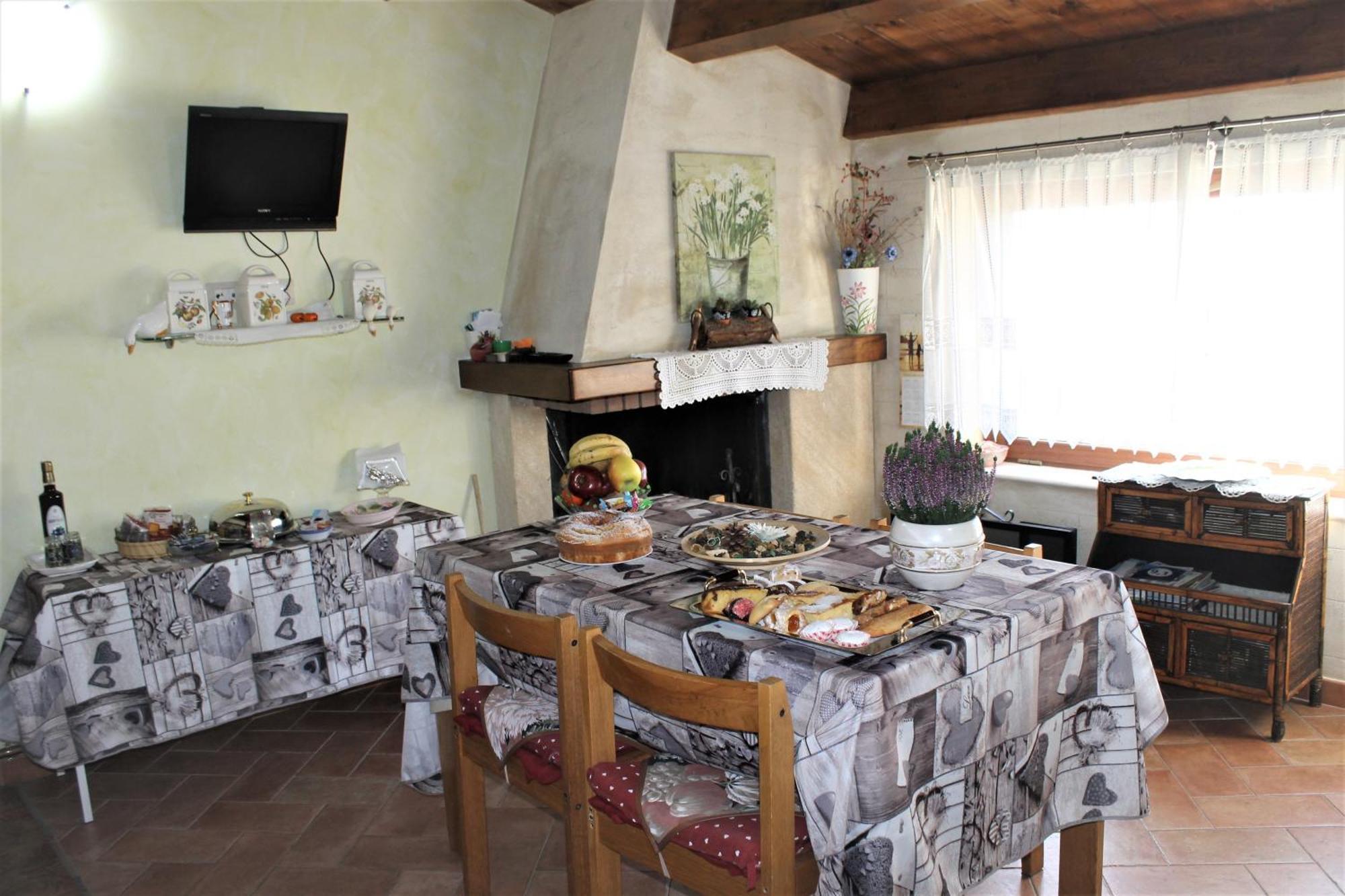 Medieval Village Of Pacentro Luaran gambar